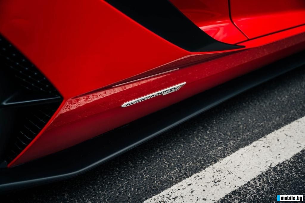 Lamborghini Aventador SVJ/ CARBON/ CERAMIC/ LIFT/ SENSONUM/ CAMERA/  | Mobile.bg   12