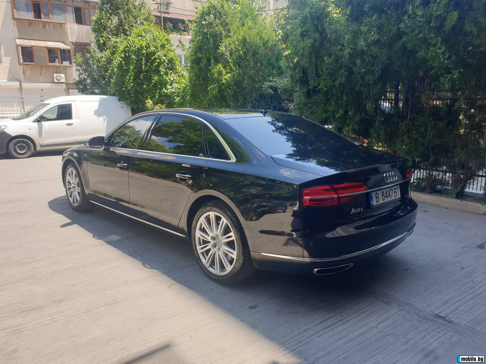 Audi A8 L Exclusive  | Mobile.bg   12