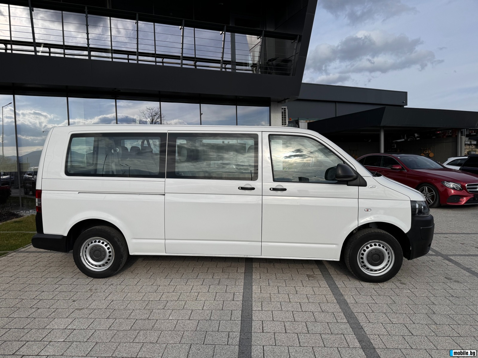 VW Transporter 2.0TDI 9- 2x Euro 5  | Mobile.bg   6