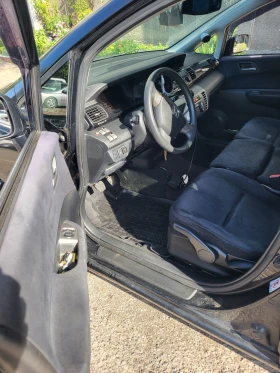 Honda Fr-v, снимка 4