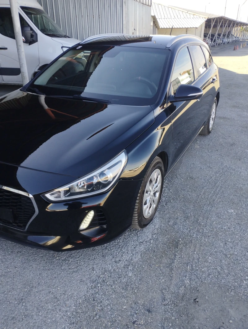 Hyundai I30 1.6, снимка 7 - Автомобили и джипове - 47438323