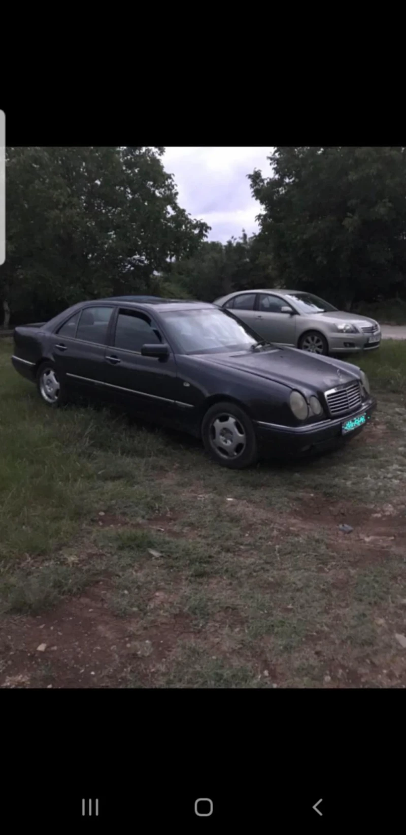 Mercedes-Benz E 200, снимка 4 - Автомобили и джипове - 48131927