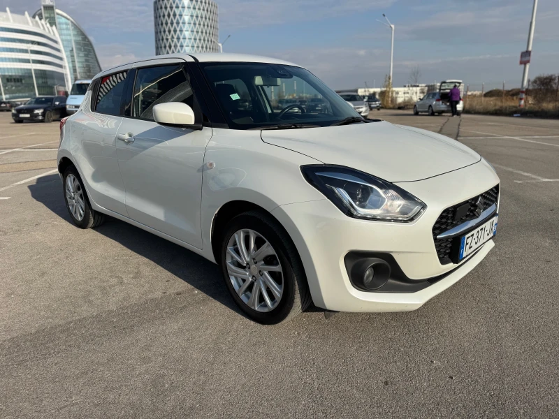 Suzuki Swift 1.2i-HYBRID-2021-NAVI, снимка 1 - Автомобили и джипове - 48141867