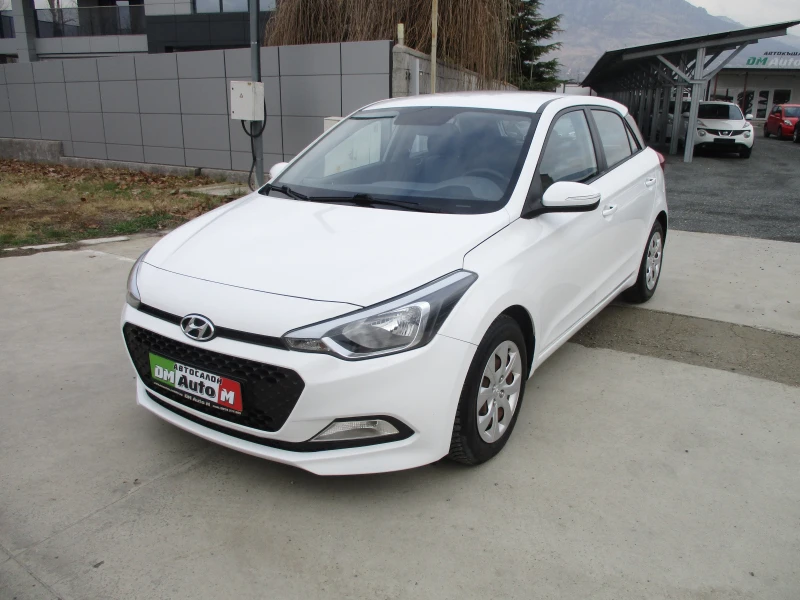 Hyundai I20 1.2/БЕНЗИН КАТО НОВА, снимка 8 - Автомобили и джипове - 48219656