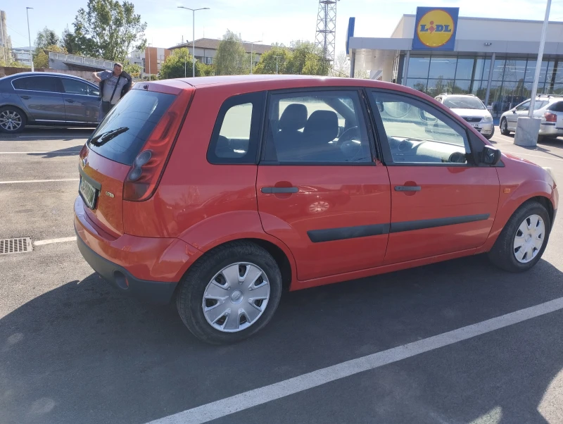 Ford Fiesta, снимка 4 - Автомобили и джипове - 52694261