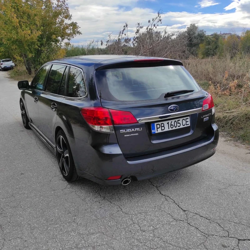 Subaru Legacy, снимка 6 - Автомобили и джипове - 51941453