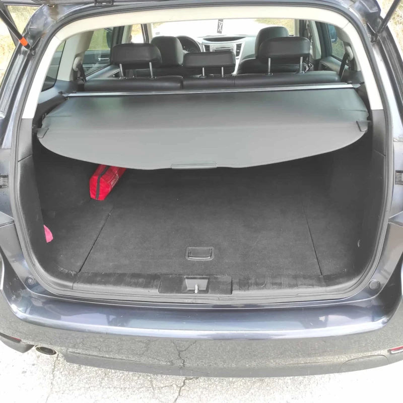 Subaru Legacy, снимка 11 - Автомобили и джипове - 51941453