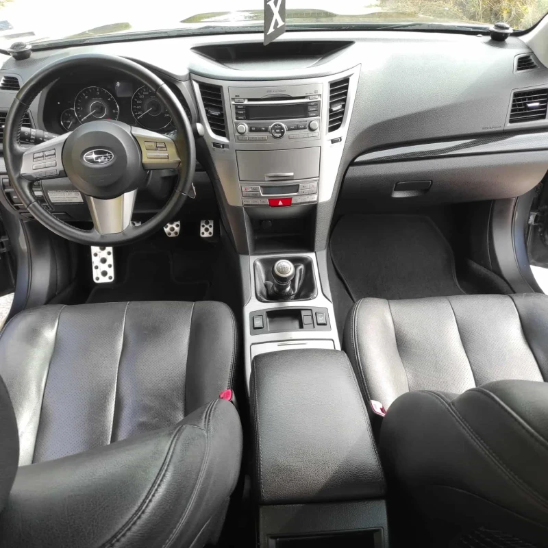 Subaru Legacy, снимка 12 - Автомобили и джипове - 51941453