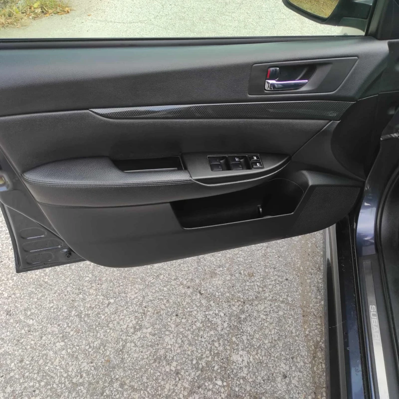 Subaru Legacy, снимка 8 - Автомобили и джипове - 51941453