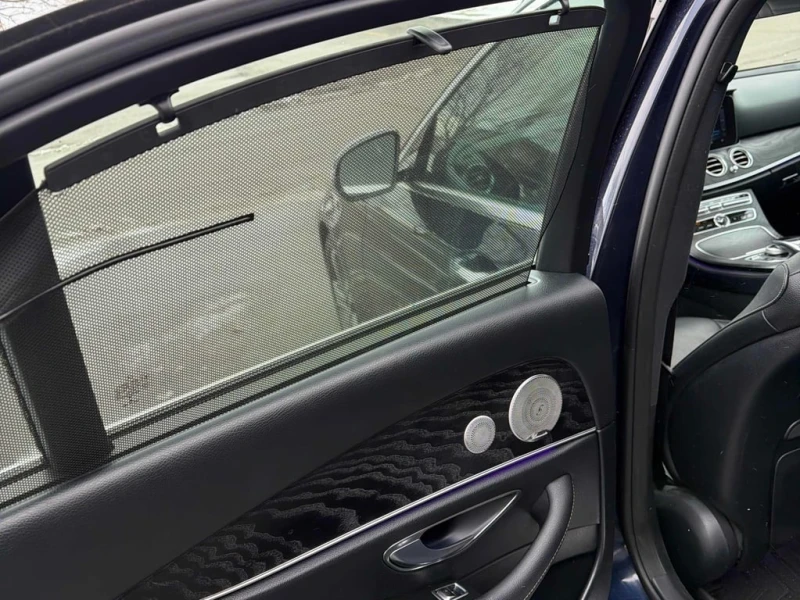 Mercedes-Benz E 450 CARFAX, снимка 12 - Автомобили и джипове - 53164015