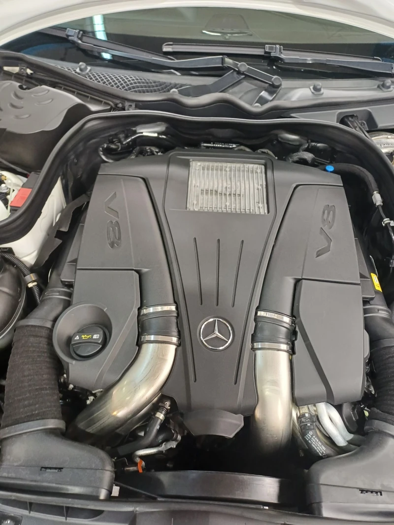 Mercedes-Benz E 500 AMG 4MATIC, снимка 16 - Автомобили и джипове - 53420288