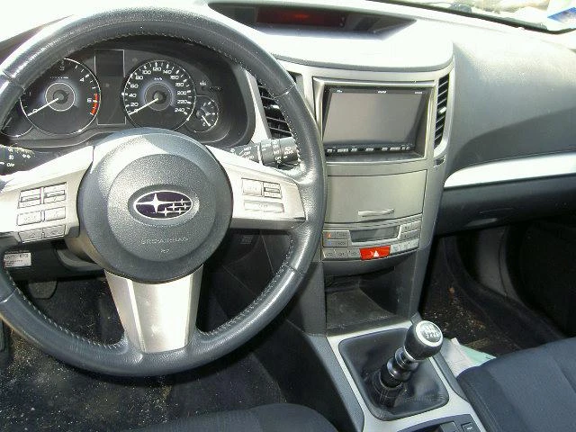 Subaru Outback 2.0D,НАВИГАЦИЯ,КСЕНОН!!!, снимка 13 - Автомобили и джипове - 21223595