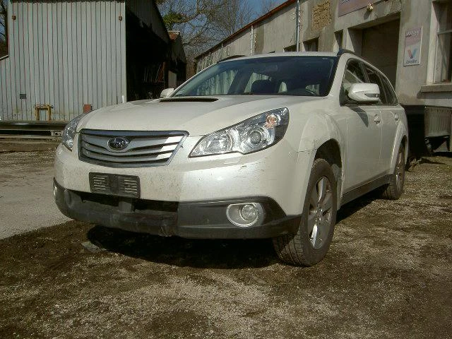 Subaru Outback 2.0D,НАВИГАЦИЯ,КСЕНОН!!!, снимка 1 - Автомобили и джипове - 21223595