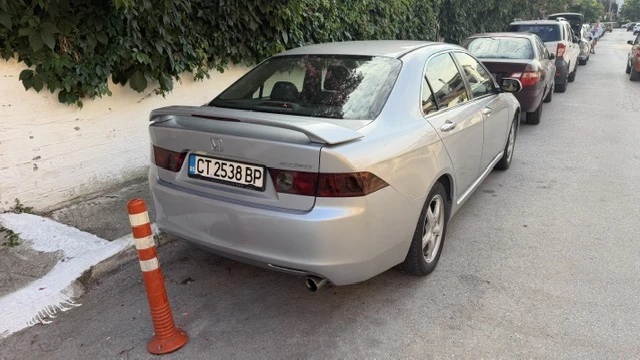 Honda Accord, снимка 10 - Автомобили и джипове - 55347380