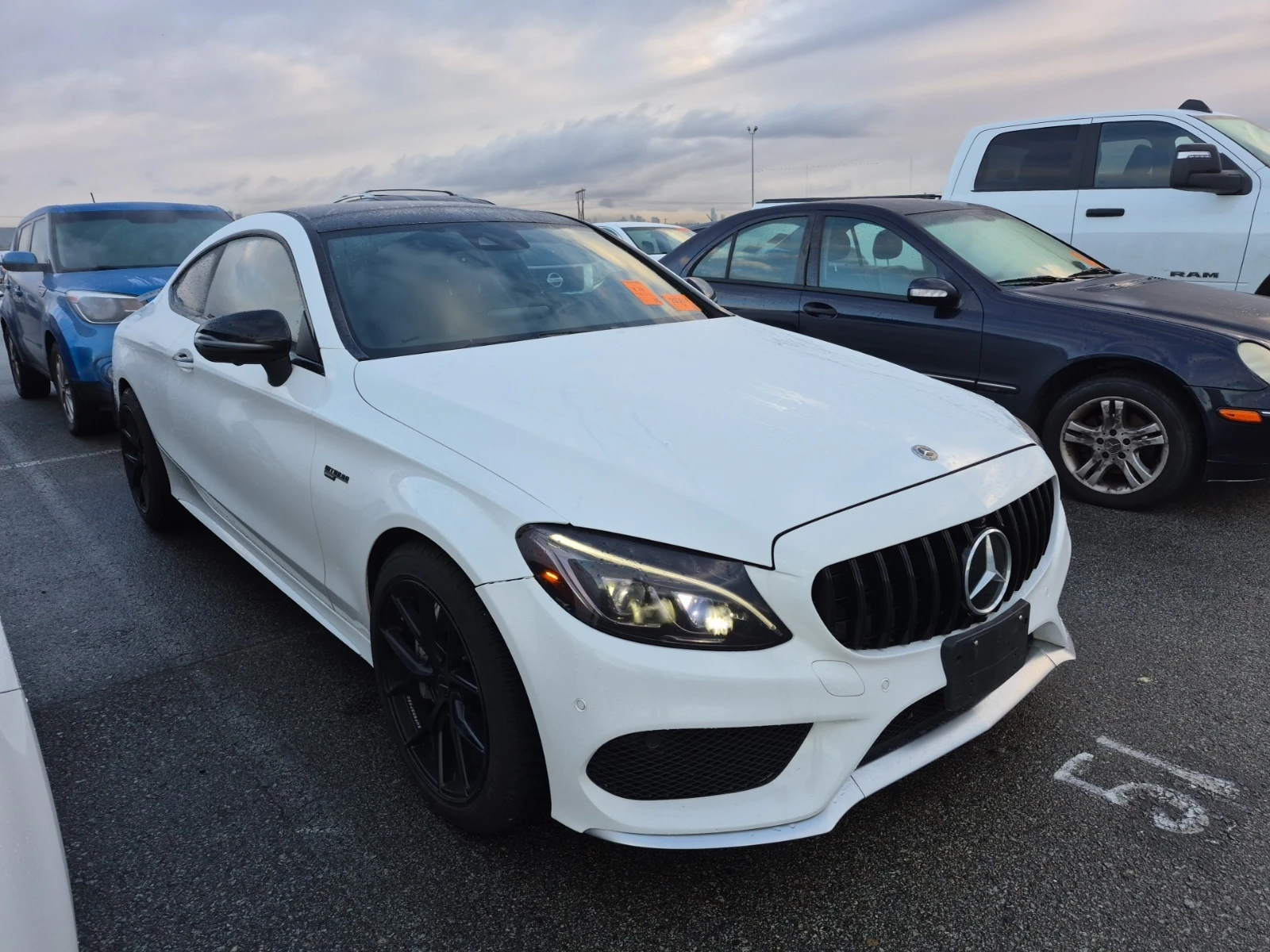 Mercedes-Benz C 43 AMG BURMESTER* SUNROOF* SUPER-SPEED WHEELS* BACK-CAMER, снимка 1