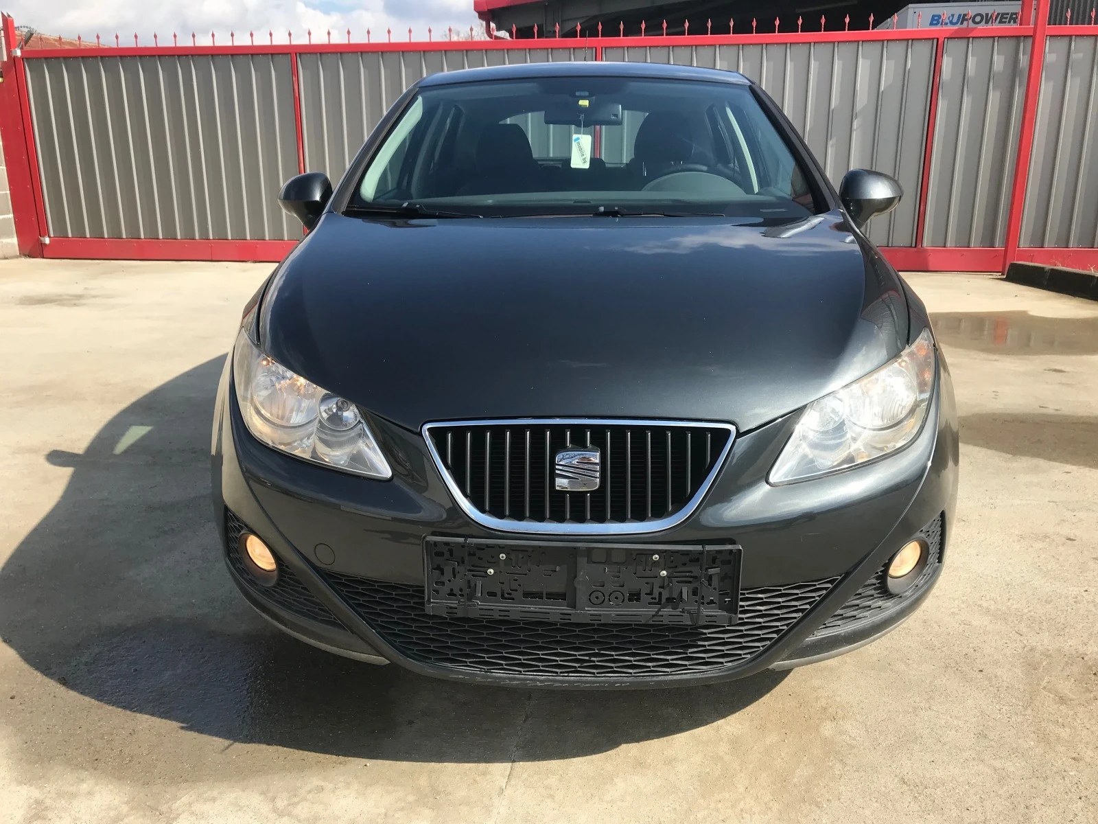 Seat Ibiza 1.2 avtomat - изображение 3