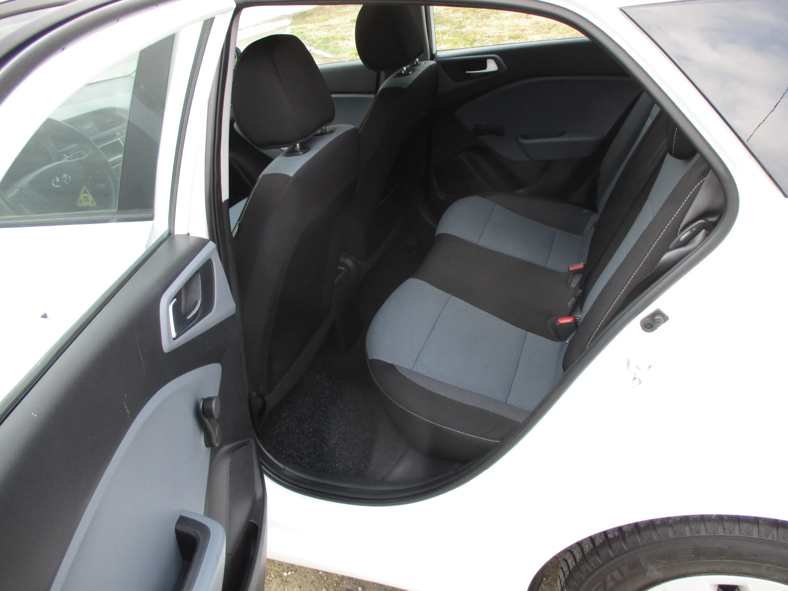 Hyundai I20 1.2/   | Mobile.bg   11