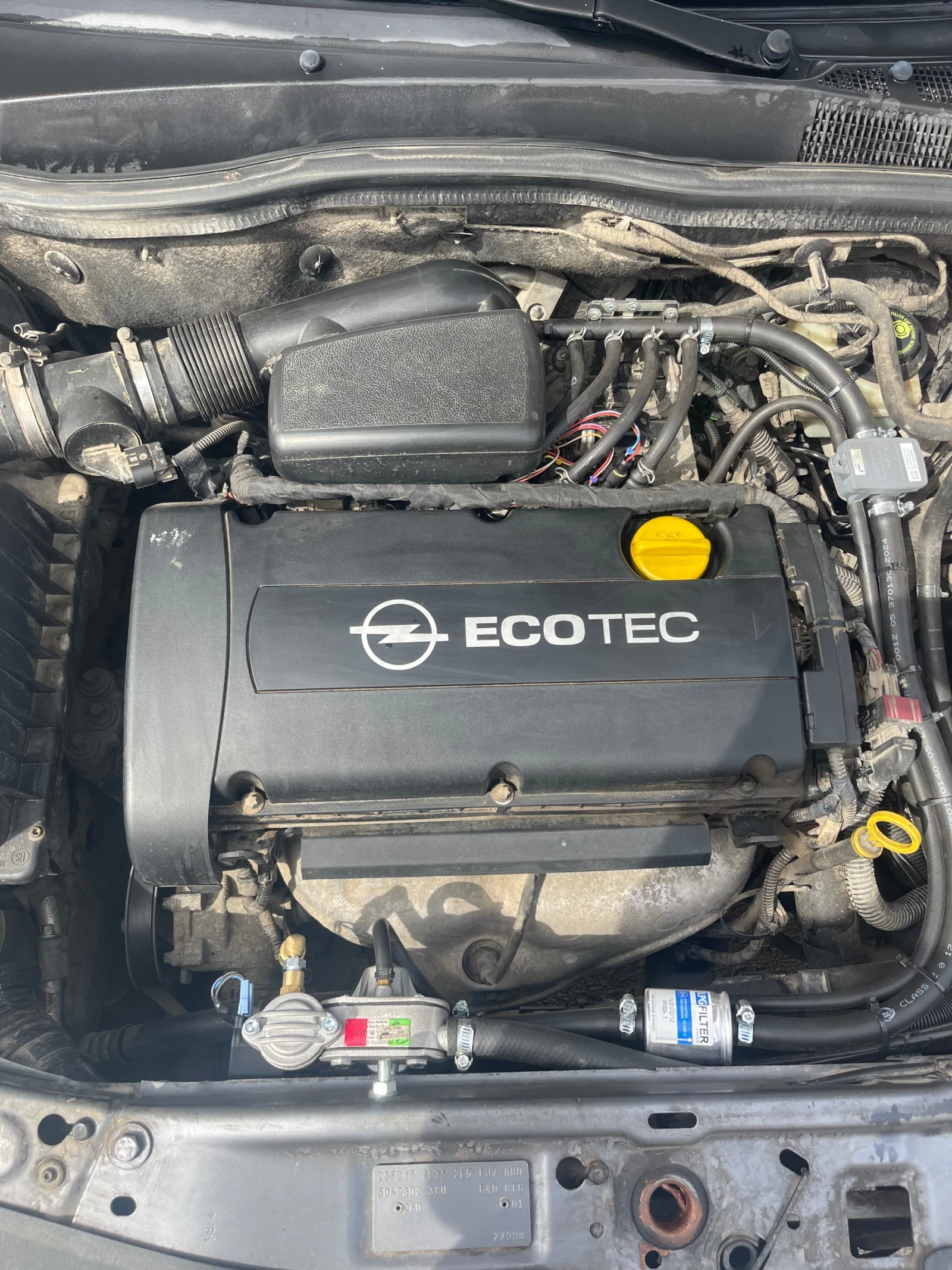 Opel Astra 1.6 АВТОМАТИК-ГАЗ - изображение 9