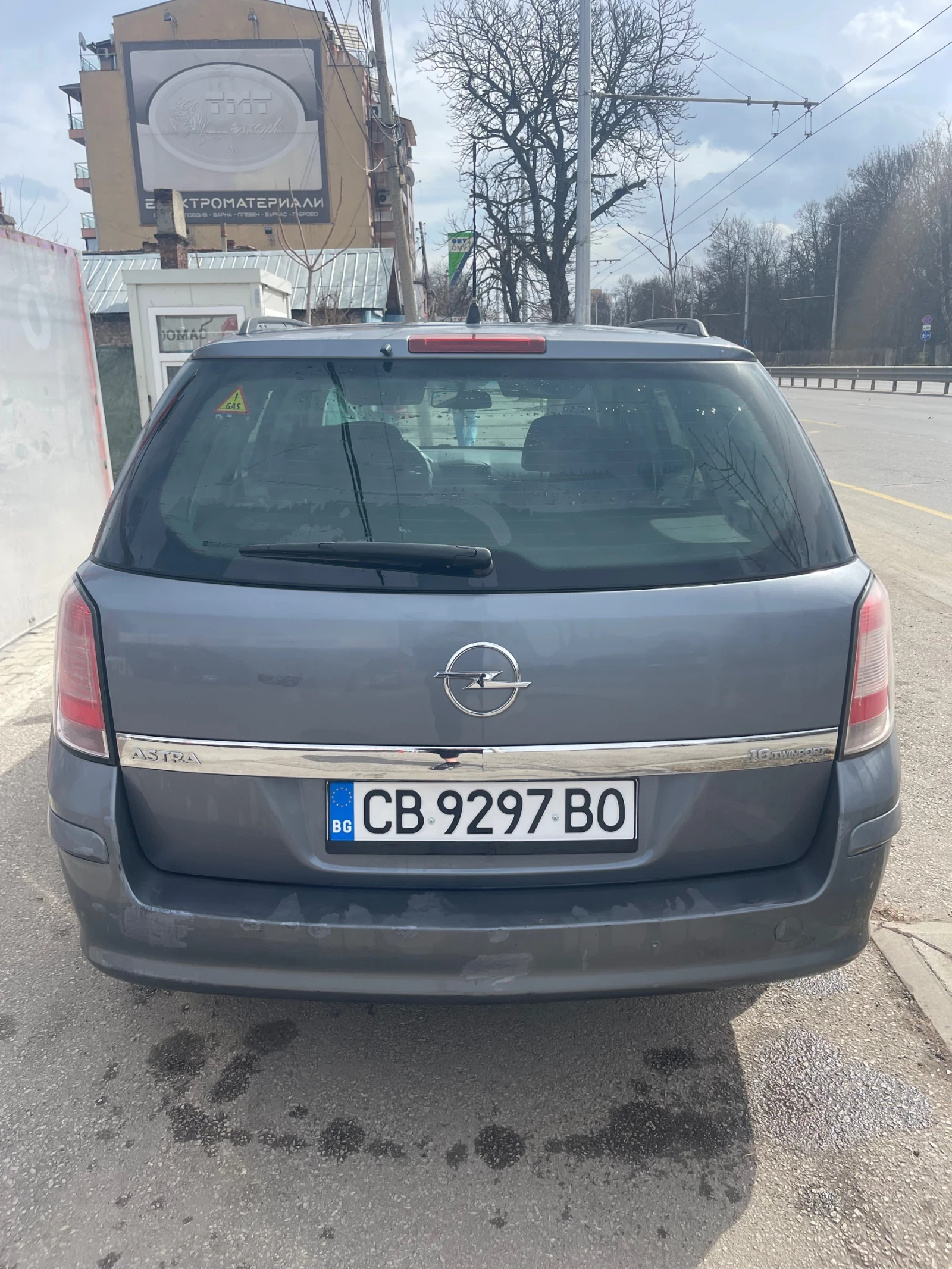 Opel Astra 1.6 АВТОМАТИК-ГАЗ - изображение 7