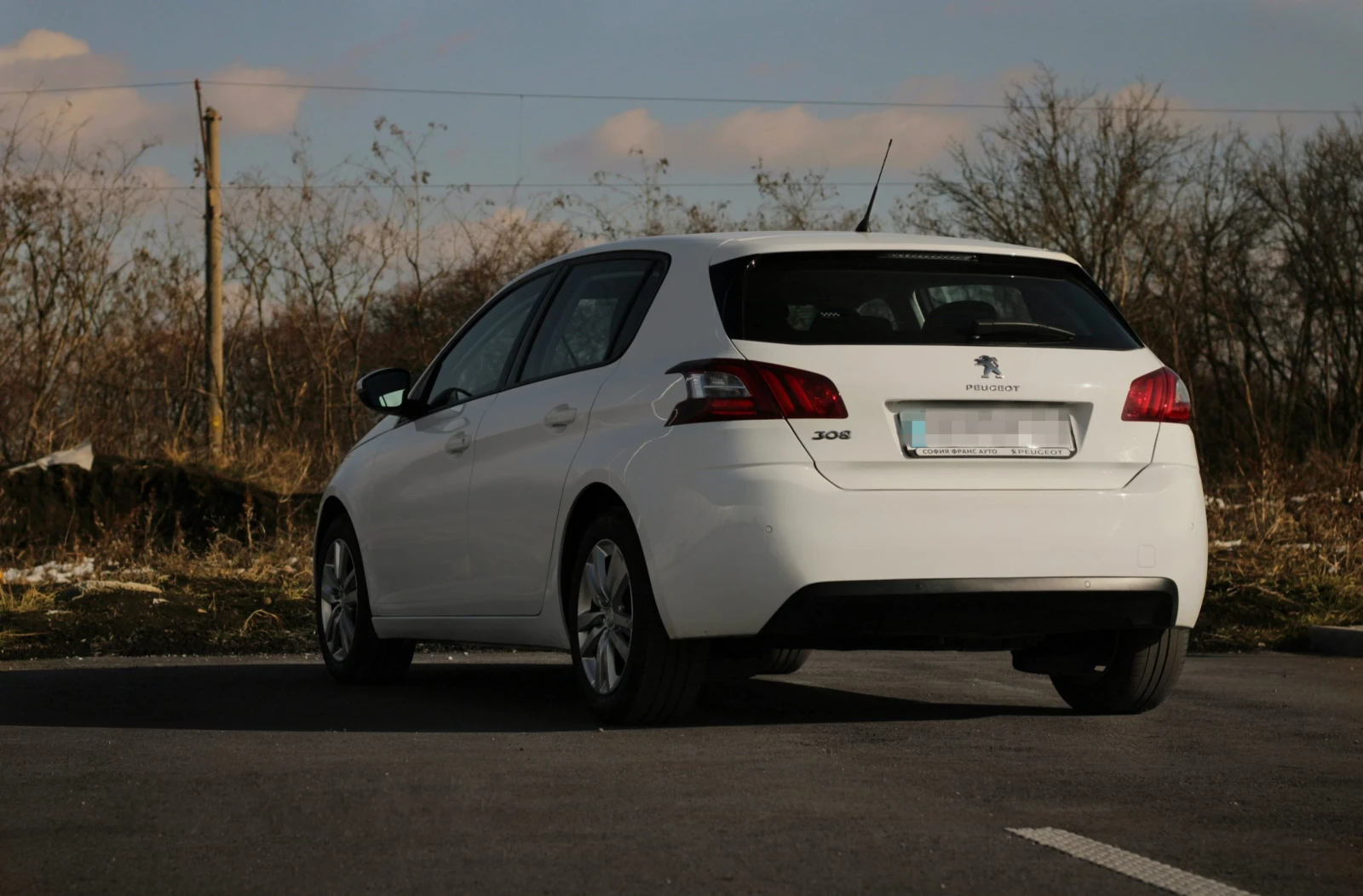 Peugeot 308 1.6 HDI - изображение 2