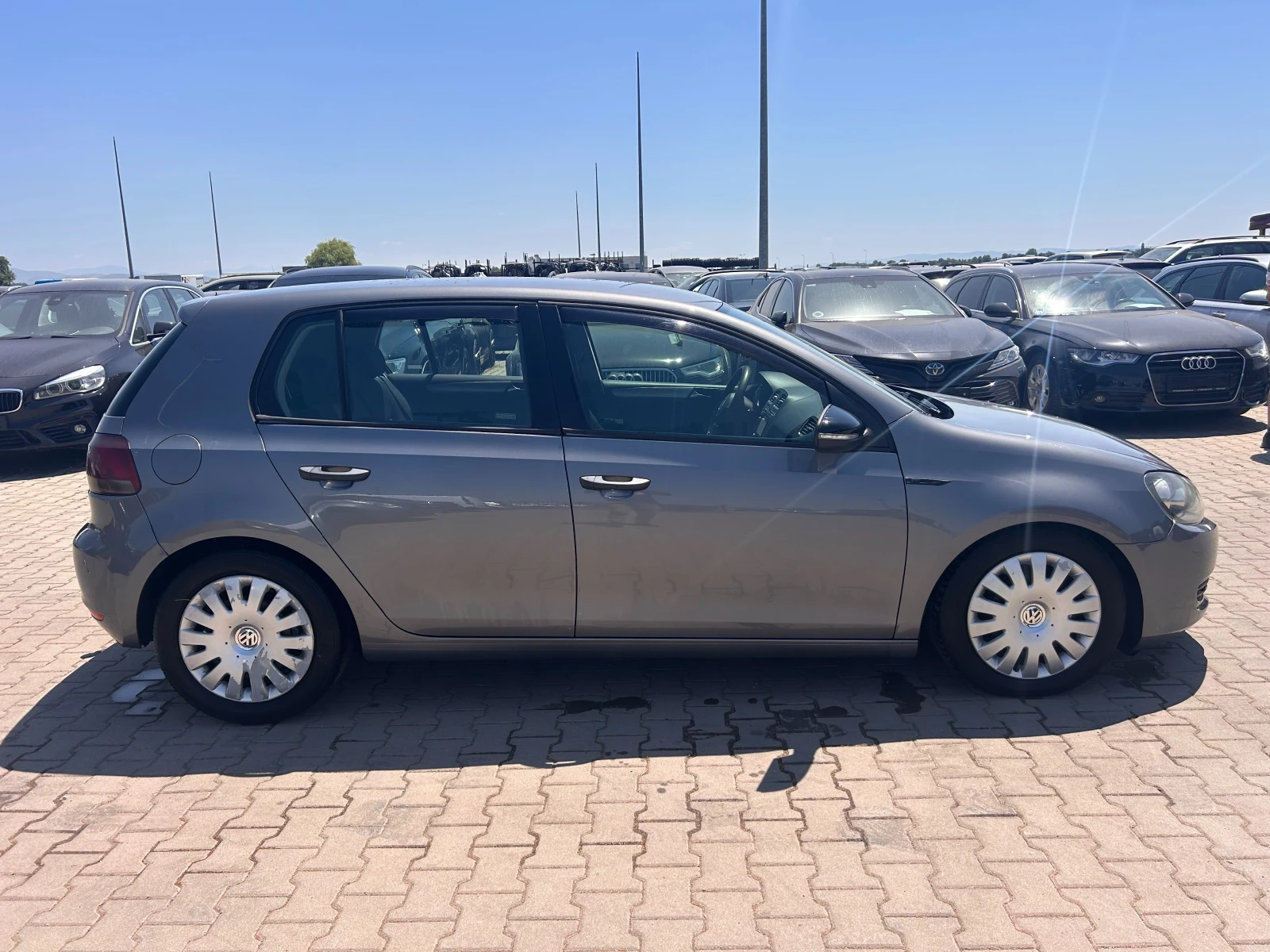VW Golf 2.0TDI NAVI EURO 4 - изображение 5
