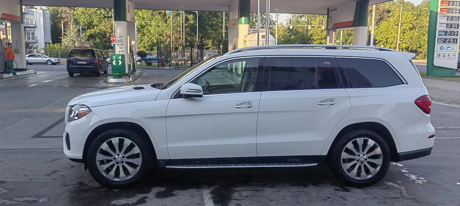 Mercedes-Benz GLS 450  - изображение 3