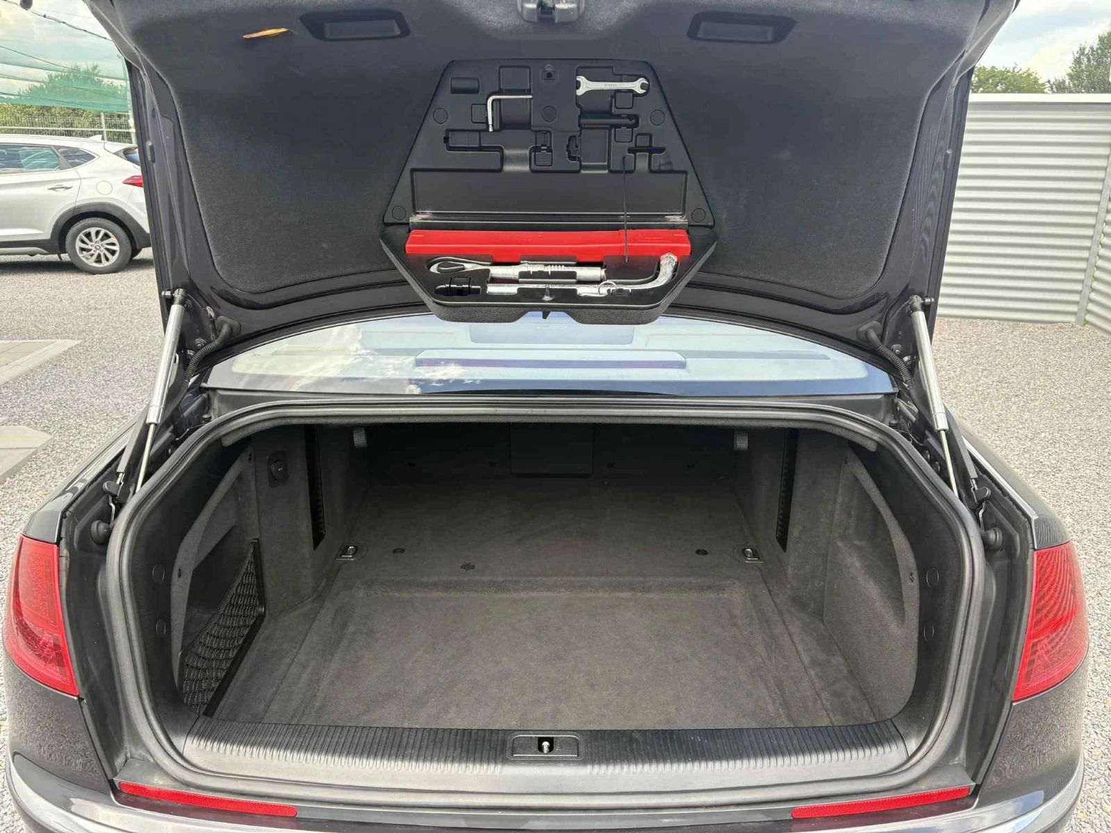 Audi A8 4, 2i-FULL-УНИКАТ - изображение 7