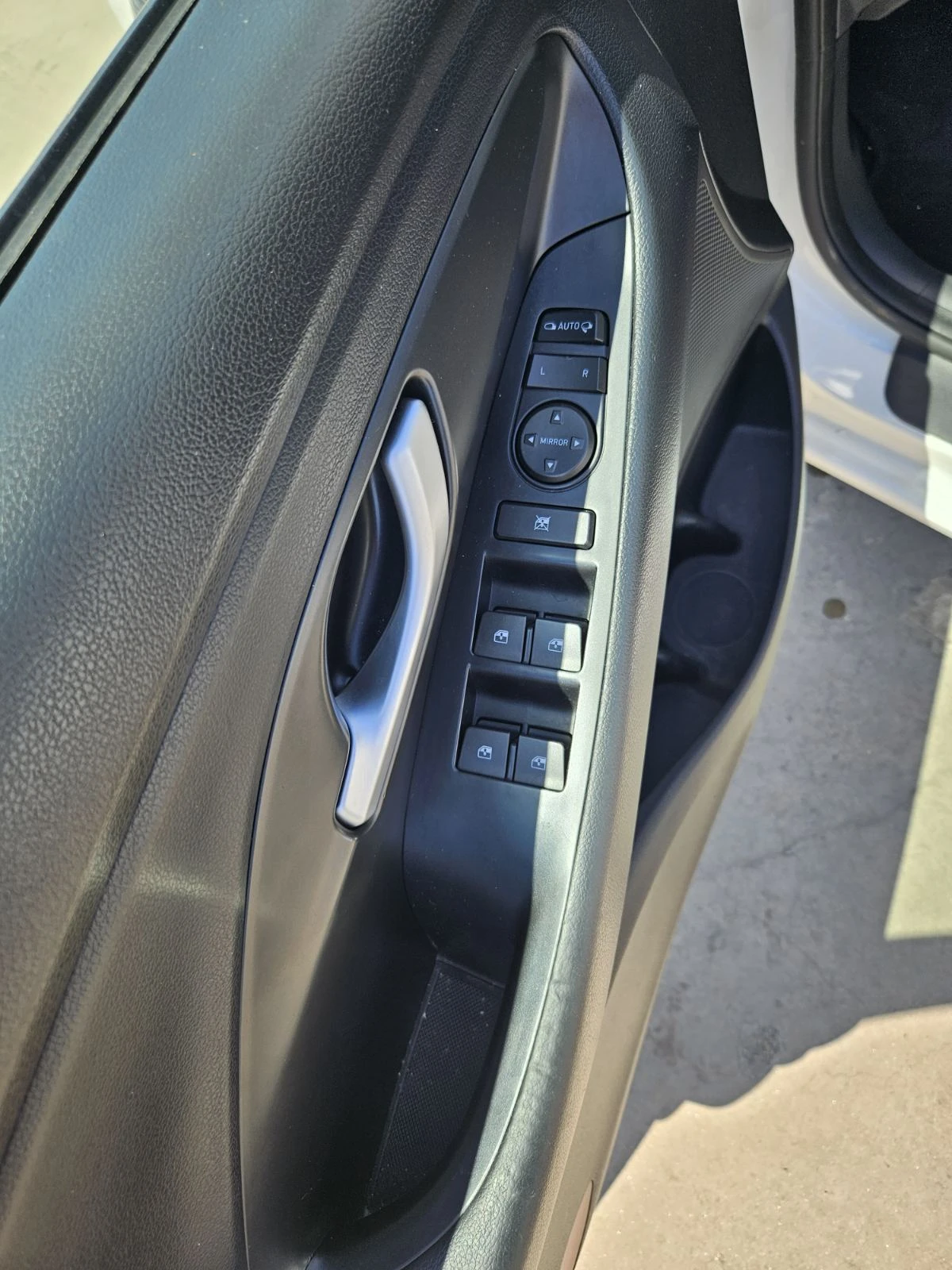 Hyundai I30 1.6 - изображение 9