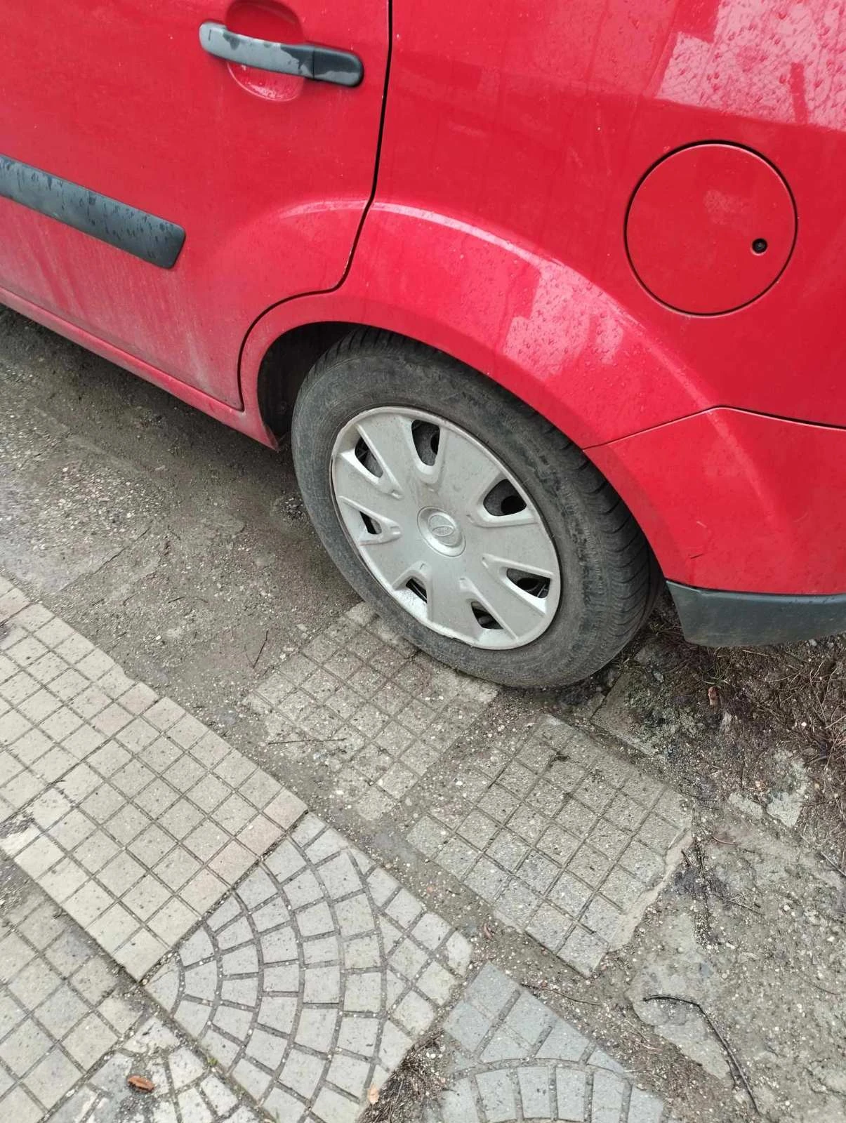 Ford Fiesta  - изображение 10