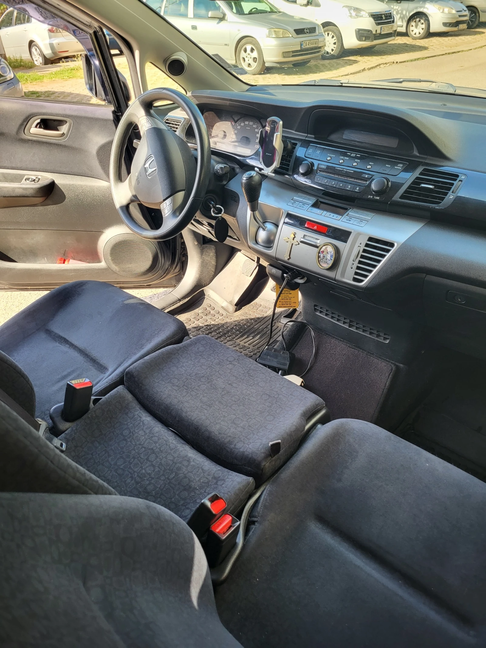 Honda Fr-v  - изображение 7