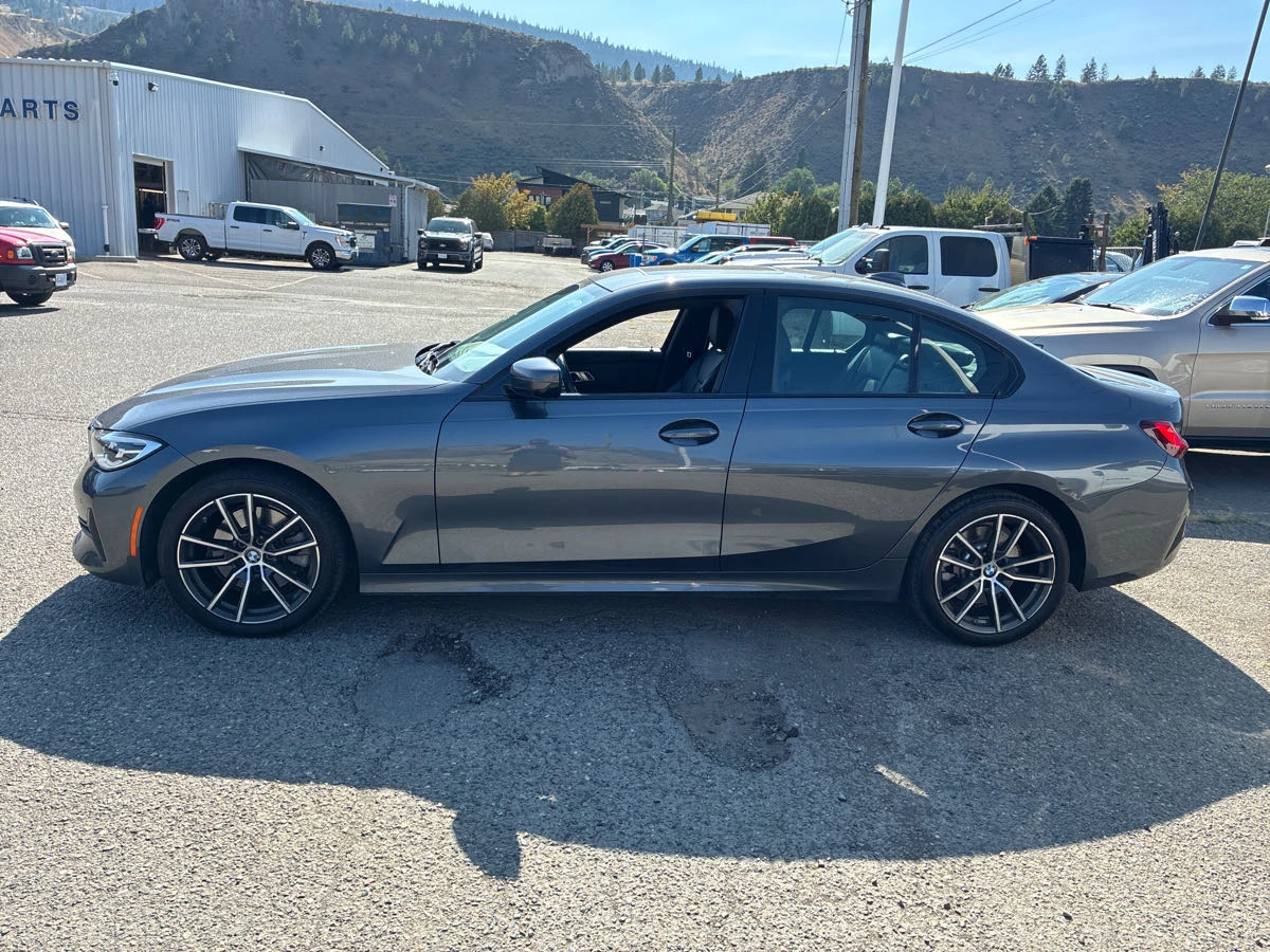 BMW 330 * CARFAX* БЕЗ ПЪРВОНАЧАЛНА*  - изображение 3