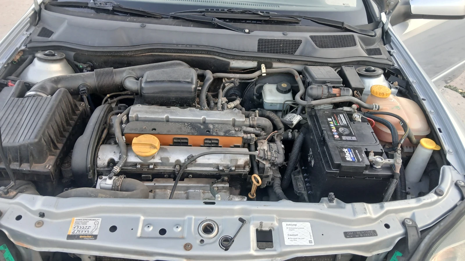 Opel Astra 1.6 i 101кс - изображение 10