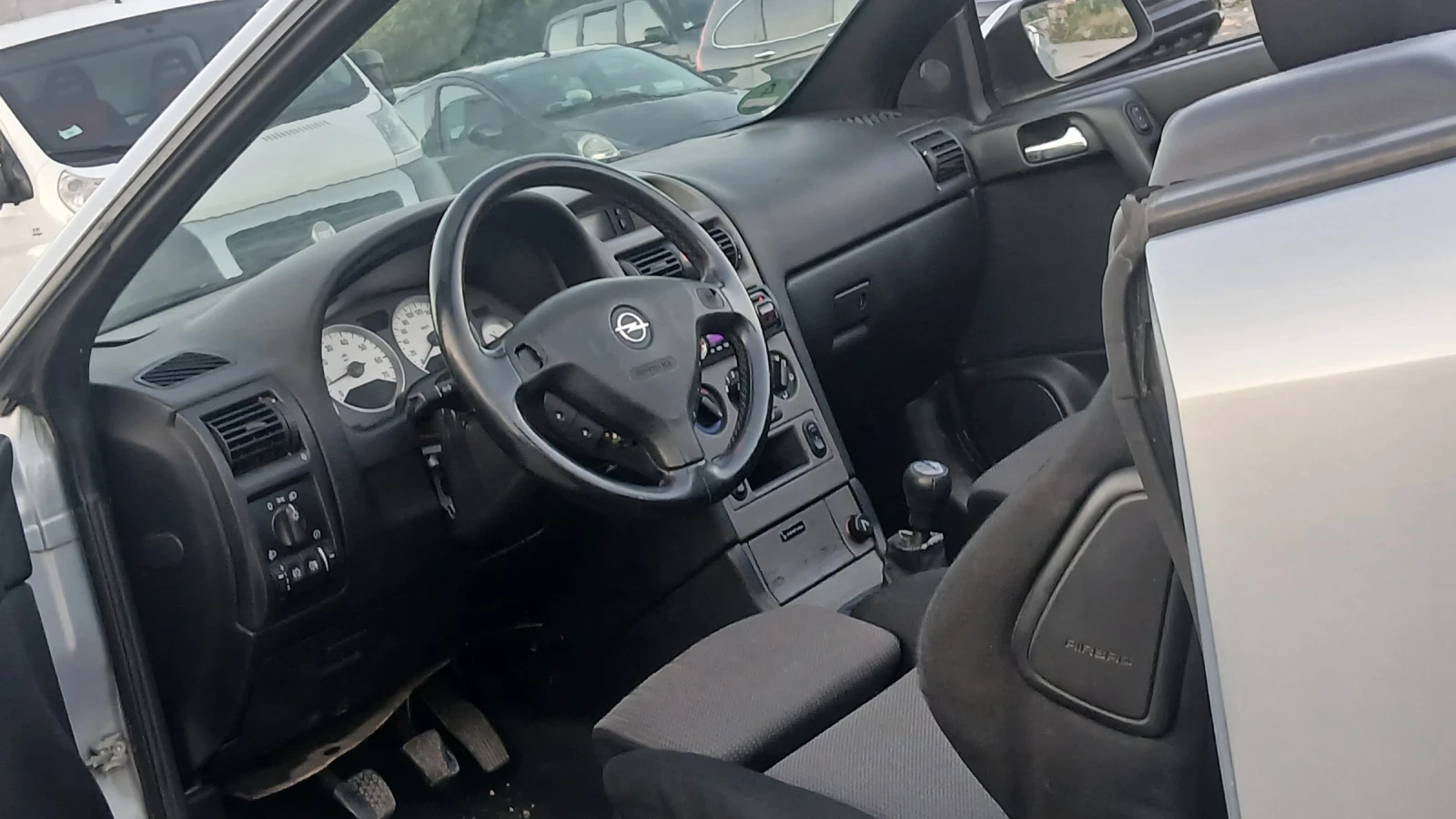 Opel Astra 1.6 i 101кс - изображение 7