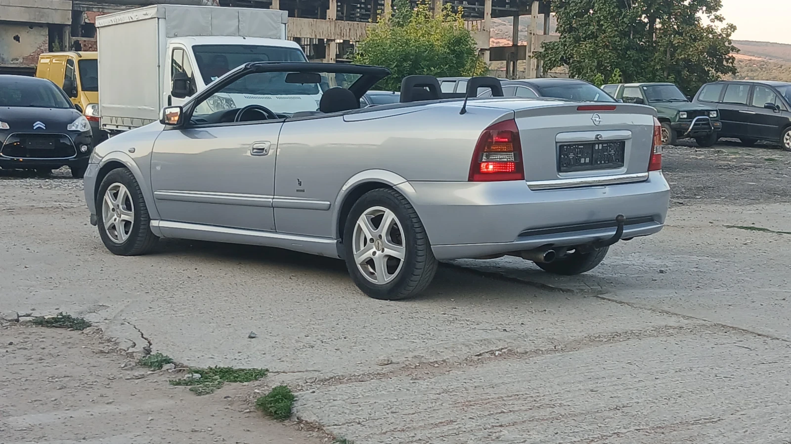 Opel Astra 1.6 i 101кс - изображение 3