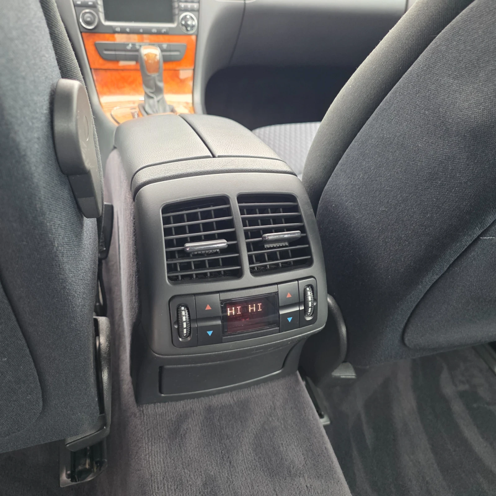 Mercedes-Benz E 320 CDI 224�.� ELEGANCE - ������ | Mobile.bg � ����������� 12