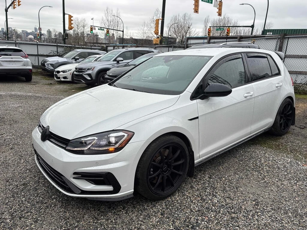 VW Golf * 5 door DSG * CARFAX * БЕЗ ПЪРВОНАЧАЛНА ВНОСКА - изображение 2