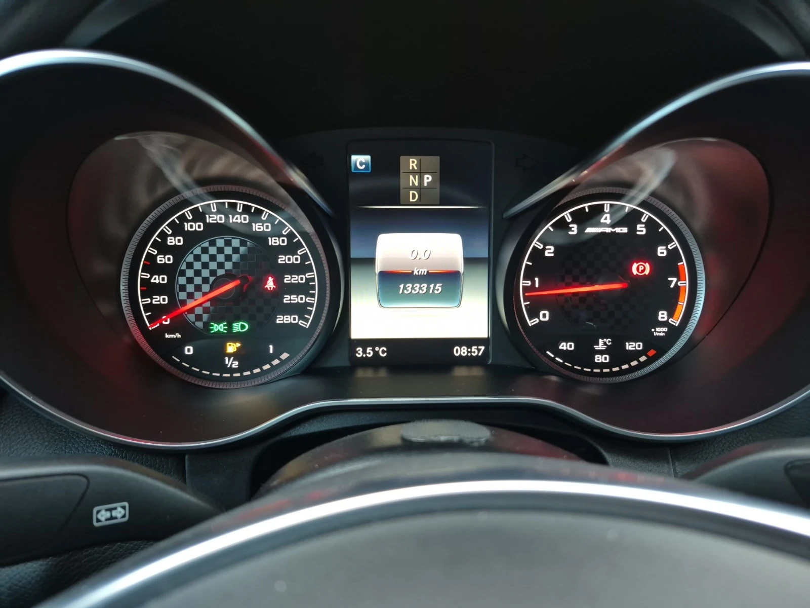 Mercedes-Benz C 43 AMG BURMESTER* SUNROOF* SUPER-SPEED WHEELS* BACK-CAMER - изображение 9