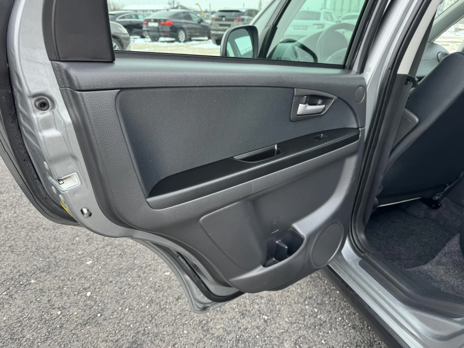 Fiat Sedici 1.6I 4X4 | Mobile.bg � ����������� 7