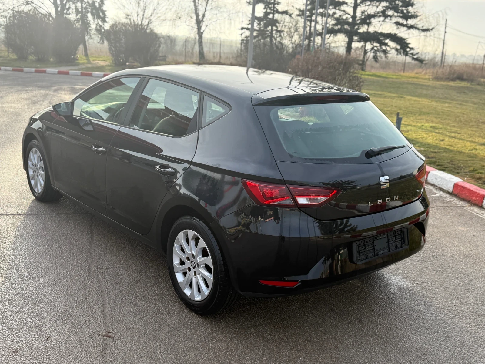 Seat Leon 1.6TDI EURO5B - изображение 6