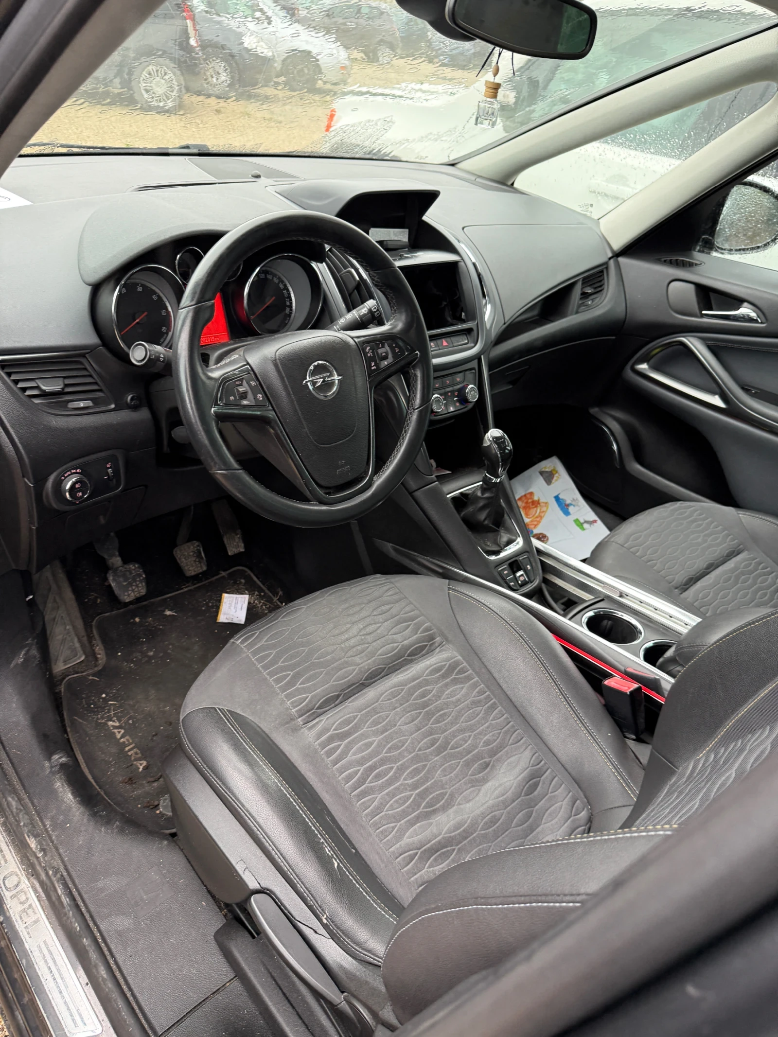 Opel Zafira Tourer 165кс. 7 места - изображение 7