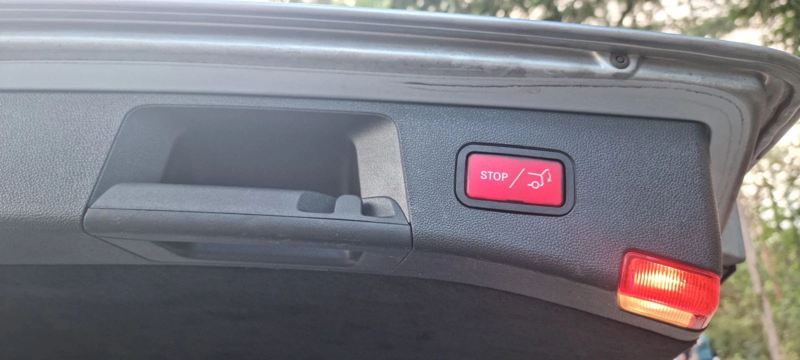 Mercedes-Benz E 350 AMG 9G TRONIK252ps 3.0, снимка 12 - Автомобили и джипове - 53729001