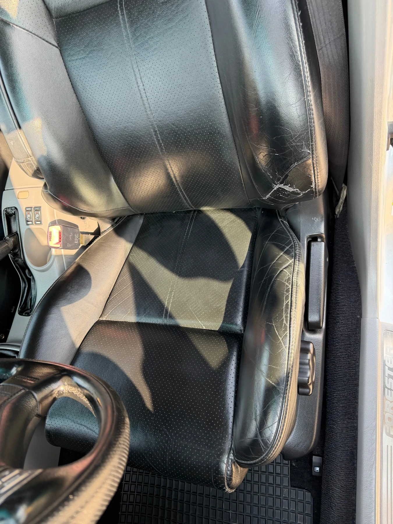 Subaru Forester 2.5 XT Ръчка Газ, снимка 8 - Автомобили и джипове - 53880348