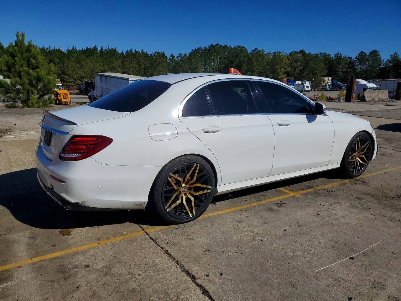 Mercedes-Benz E 300 2.0l, снимка 3 - Автомобили и джипове - 54097532