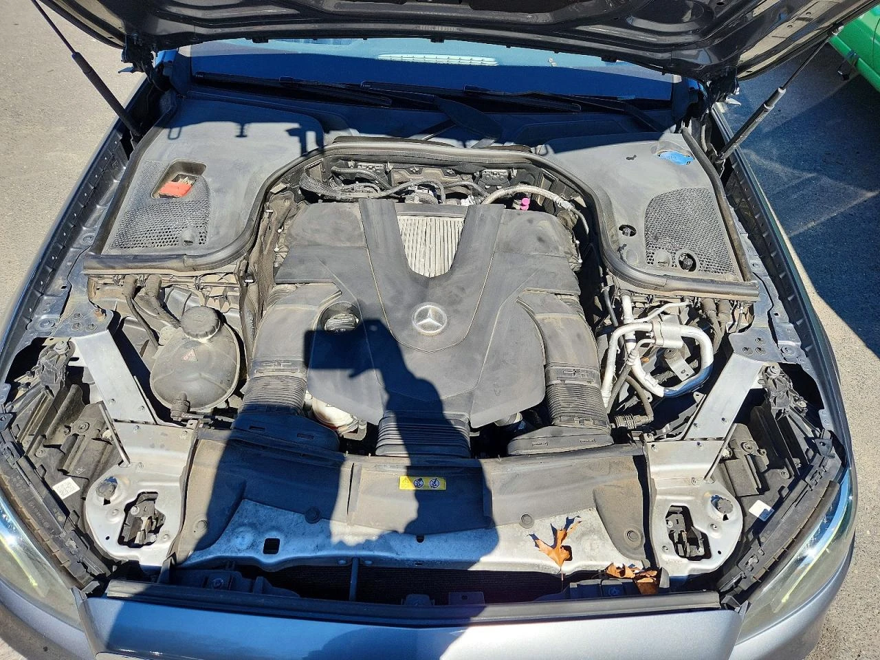 Mercedes-Benz E 400 AMG* BURMESTER* 4MATIC, снимка 10 - Автомобили и джипове - 54451609