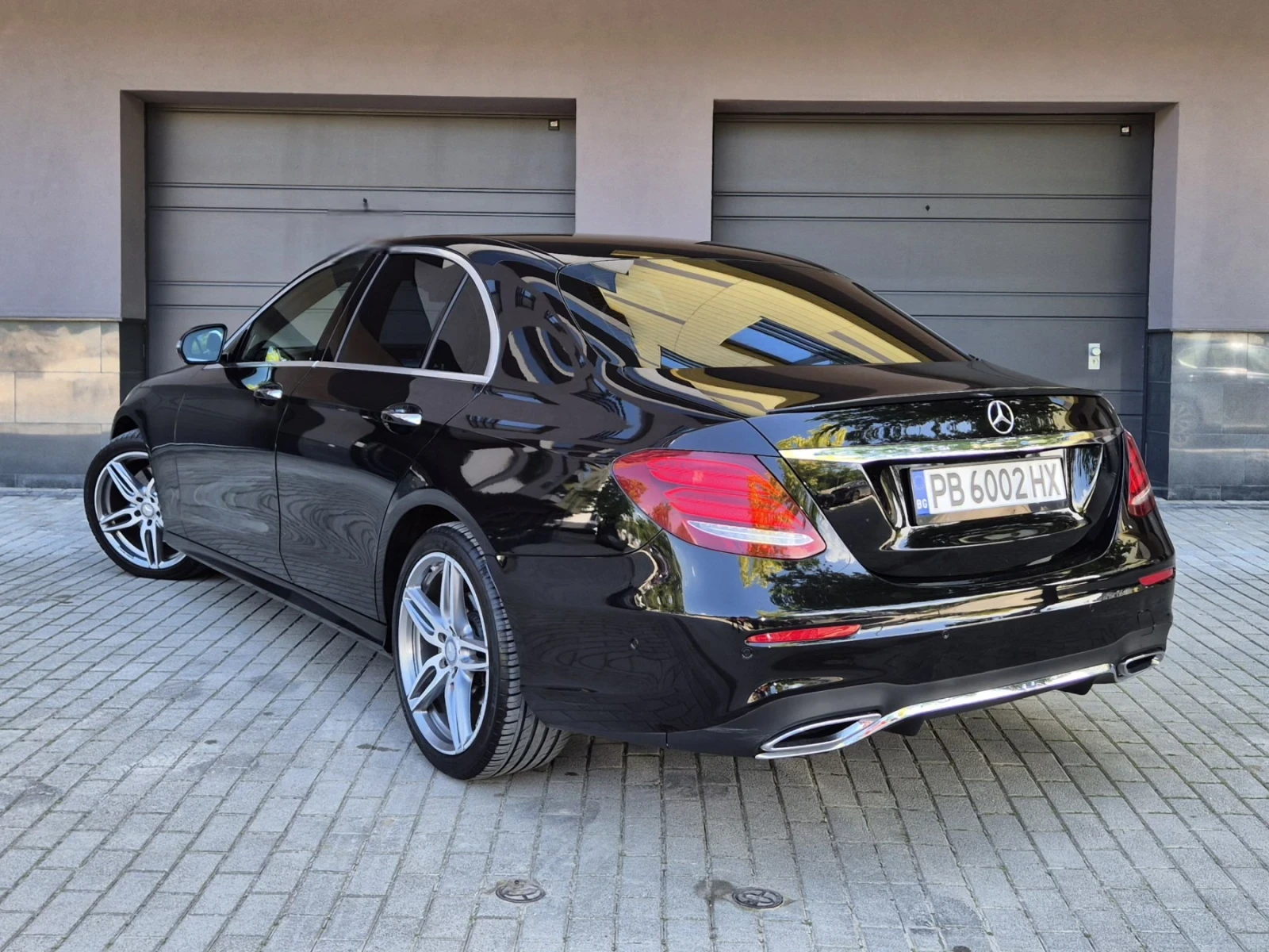Mercedes-Benz E 220 AMG Line ; Burmester ; Head up, снимка 6 - Автомобили и джипове - 54734640