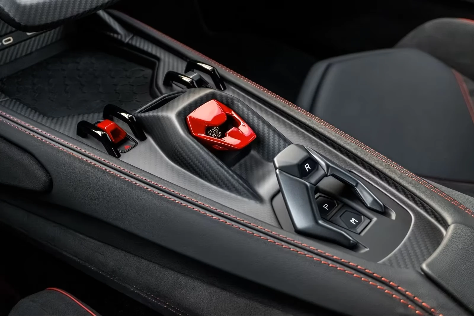 Lamborghini Revuelto Nero Helene Carbon, снимка 12 - Автомобили и джипове - 54969215