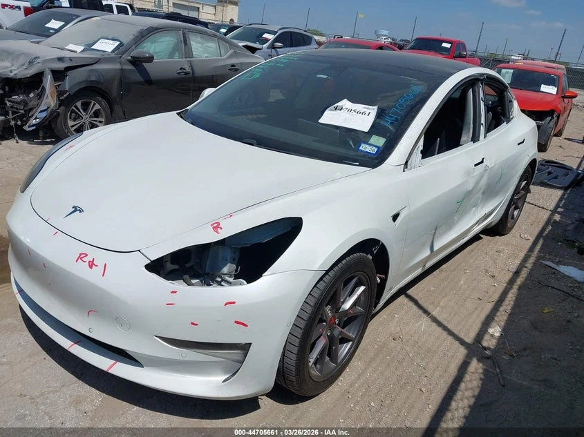 Tesla Model 3 Long Range Dual Motor All-Wheel Drive, снимка 2 - Автомобили и джипове - 55272184