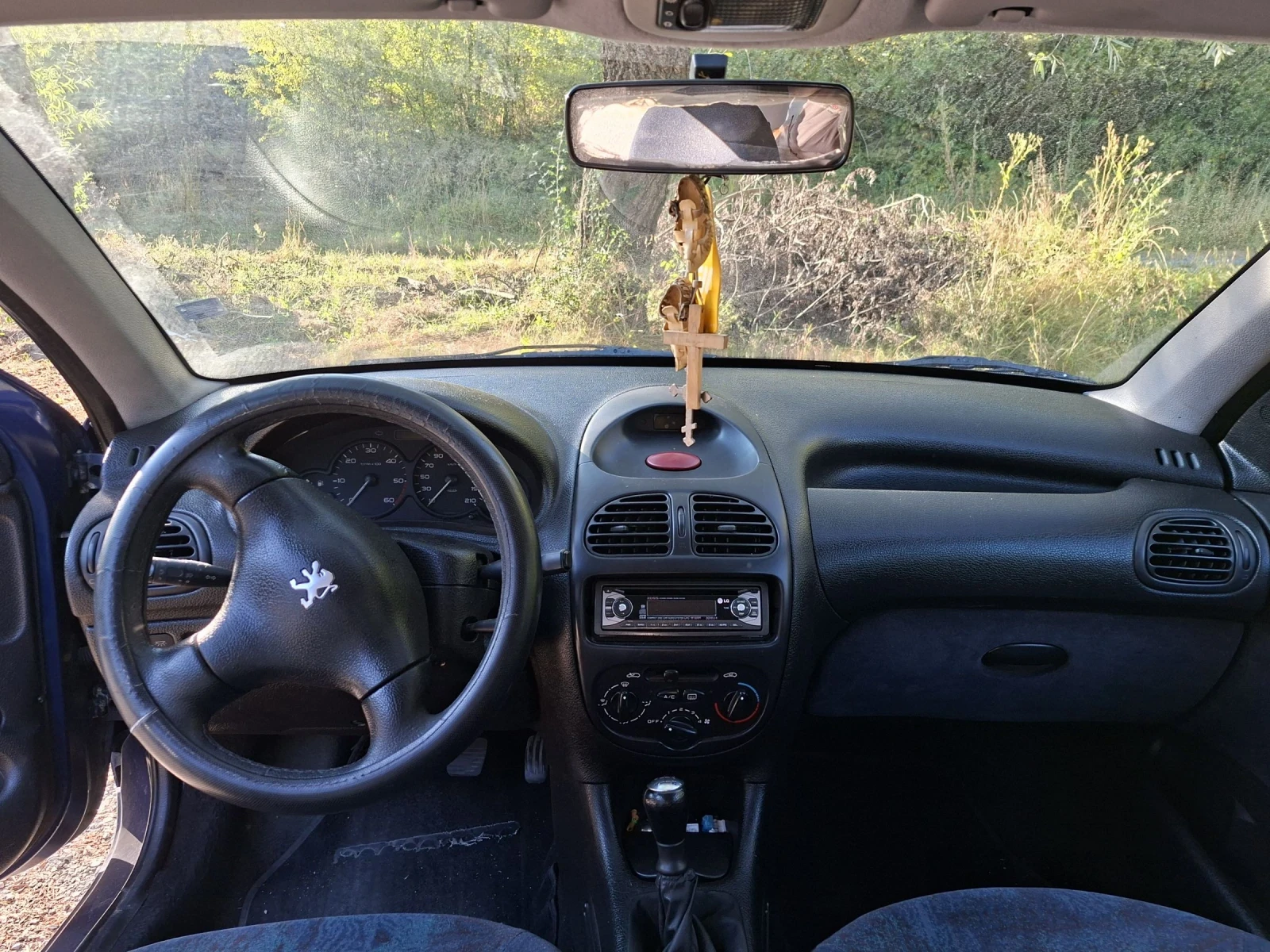 Peugeot 206, снимка 6 - Автомобили и джипове - 55746677