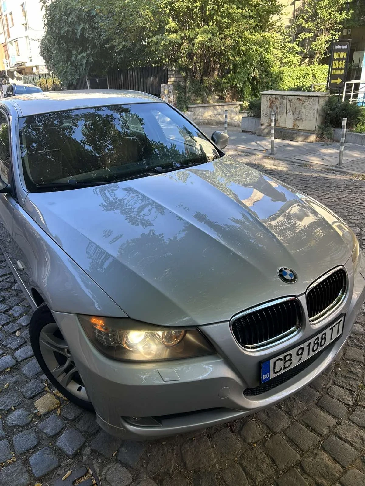 BMW 320