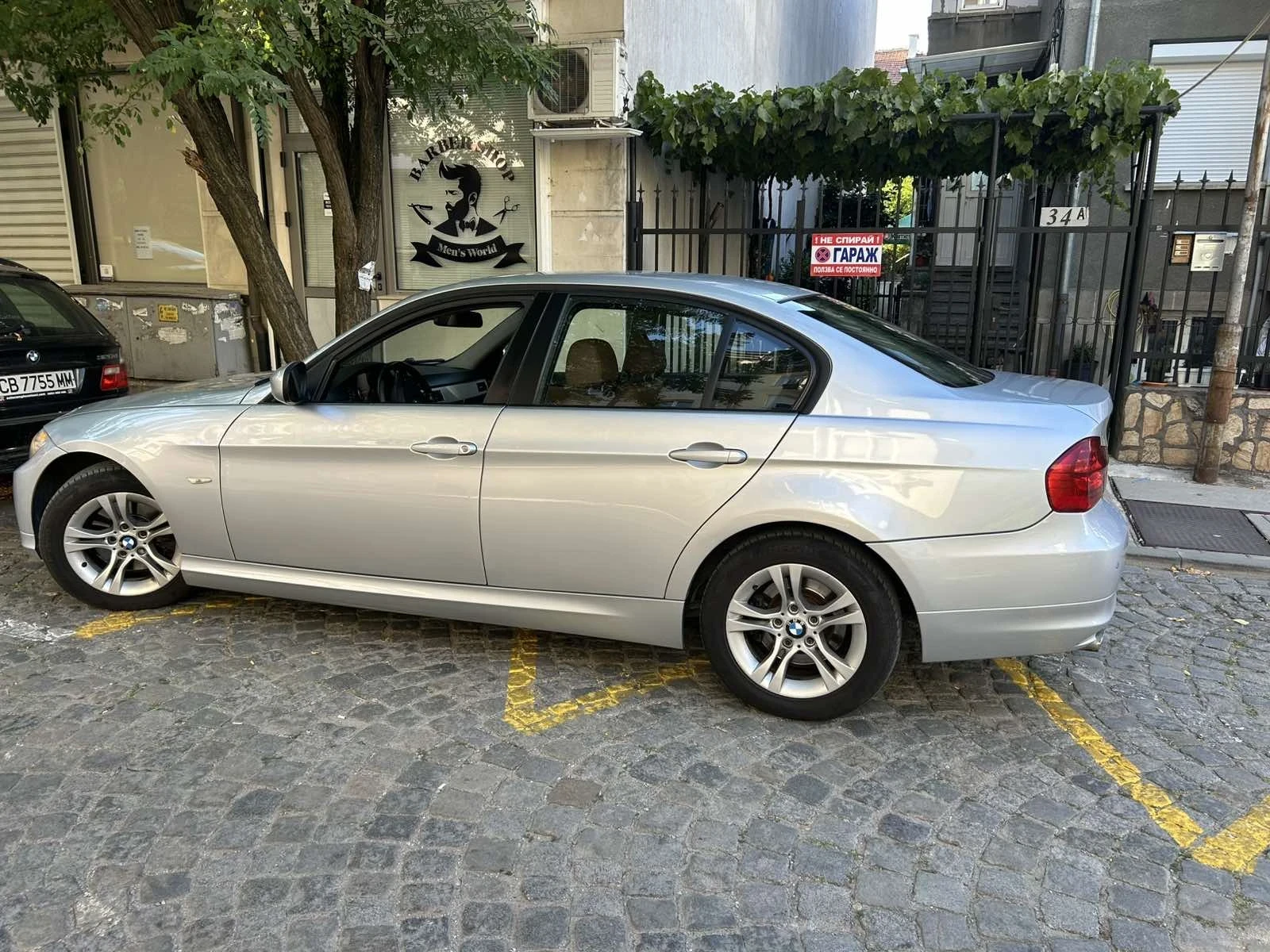 BMW 320, снимка 3 - Автомобили и джипове - 55824118